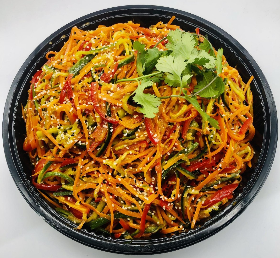 Asiatischer Karottensalat. 100% vegan Super lecker – HelloVegan.de