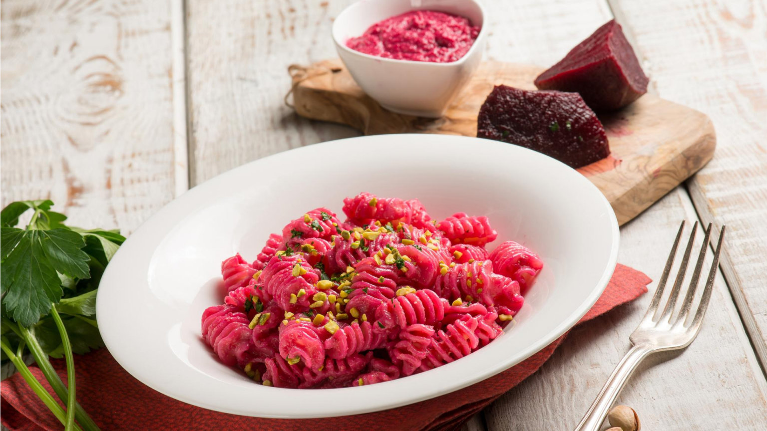Rote-Bete-Pasta. 100% vegan Super lecker – HelloVegan.de