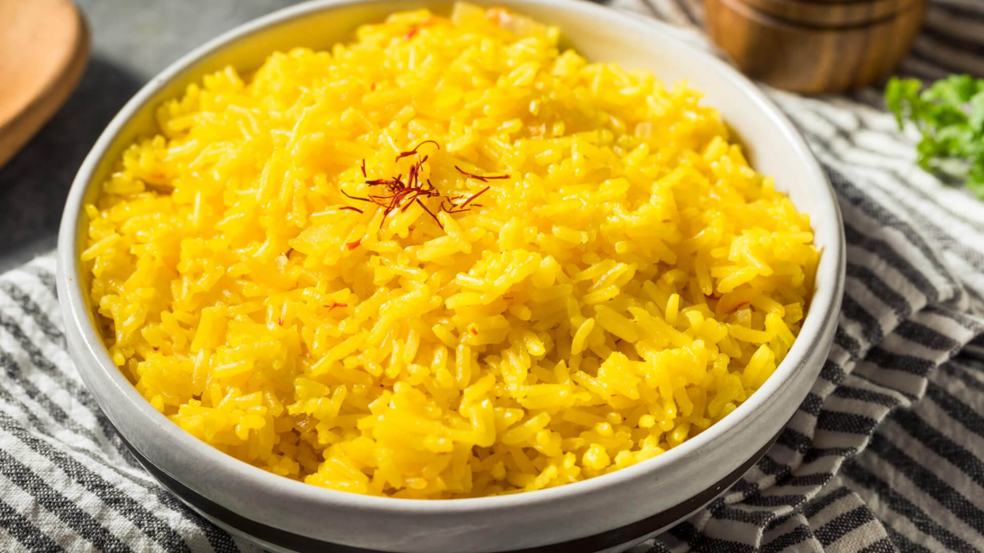 Indischer Safran-Reis. 100% vegan Super lecker – HelloVegan.de